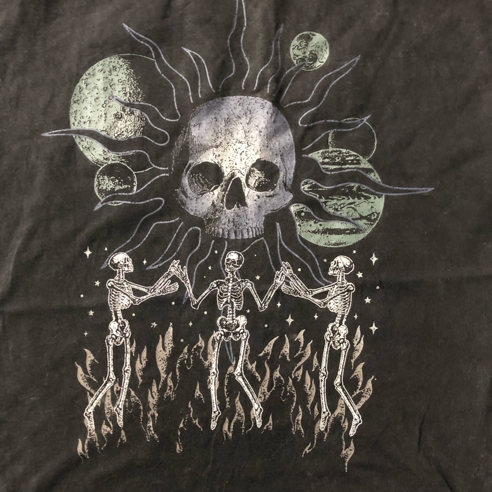 Oversized skeleton shirt *sold*